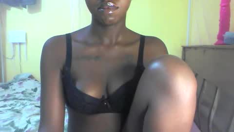 Ebonymuse2 online show from March 5, 2026, 12:12 pm