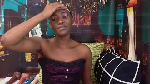 Snapshot of ebonyolive69 chatting on June 17, 2026, 7:37 pm Cindy online show from June 17, 2026, 7:37 pm