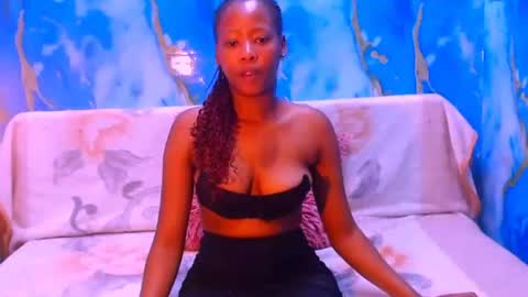 ebonypretty4u online show from November 19, 2025, 6:02 am