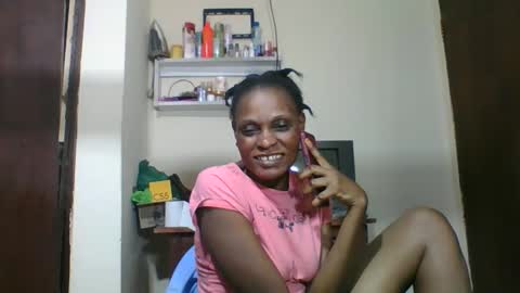 Snapshot of ebonyqueen4 chatting on October 3, 2025, 7:33 pm JACKLINE online show from October 3, 2025, 7:33 pm