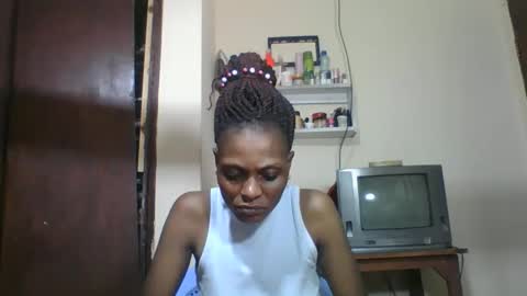 Snapshot of ebonyqueen4 chatting on November 18, 2025, 8:19 am JACKLINE online show from November 18, 2025, 8:19 am