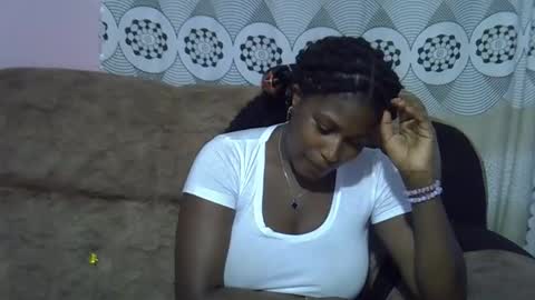 pretty online show from February 21, 2026, 9:49 pm