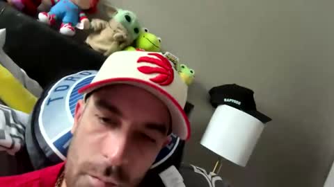 Snapshot of ecko2012 chatting on March 2, 2025, 4:10 pm ecko2012 online show from March 2, 2025, 4:10 pm