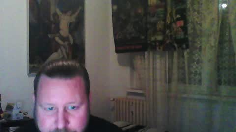 Edward online show from December 18, 2024, 6:46 pm