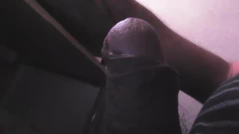 EddiesCock69 online show from December 6, 2024, 10:27 am