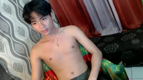 edelcum_xx online show from January 25, 2025, 9:04 am