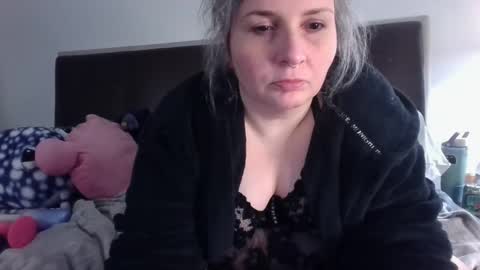 Snapshot of edenarcadia chatting on April 23, 2026, 2:35 am EdenArcadia online show from April 23, 2026, 2:35 am