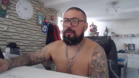 Snapshot of edgarram83 chatting on December 2, 2025, 6:47 pm edgarram83 online show from December 2, 2025, 6:47 pm