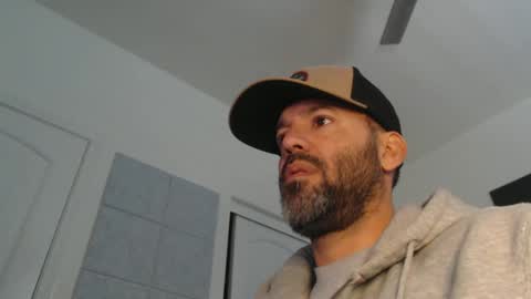 EdgeM online show from January 1, 2025, 7:43 pm