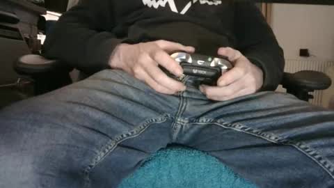 Snapshot of edged_biker chatting on March 6, 2026, 10:17 pm edged biker online show from March 6, 2026, 10:17 pm