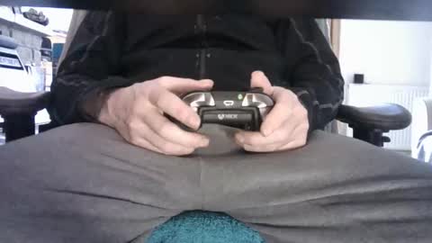 Snapshot of edged_biker chatting on March 15, 2026, 4:24 pm edged biker online show from March 15, 2026, 4:24 pm