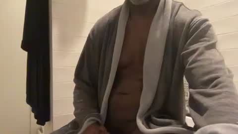 Snapshot of edgingdaddy chatting on April 1, 2026, 1:41 pm Dad online show from April 1, 2026, 1:41 pm