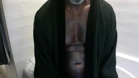 Snapshot of edgingdaddy chatting on May 3, 2026, 4:18 am Dad online show from May 3, 2026, 4:18 am