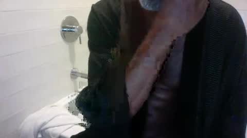Snapshot of edgingdaddy chatting on May 28, 2026, 11:18 am Dad online show from May 28, 2026, 11:18 am