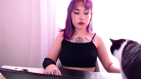 Snapshot of ediefris chatting on February 16, 2026, 5:14 am fickle demon made of clumps of matter online show from February 16, 2026, 5:14 am