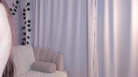 Snapshot of edithgalpin chatting on February 19, 2025, 3:39 am Lisa online show from February 19, 2025, 3:39 am