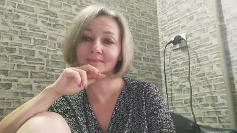 edithmanning online show from December 17, 2024, 6:24 am