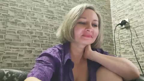 edithmanning online show from December 28, 2024, 8:05 am