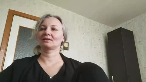 Snapshot of edithmanning chatting on May 16, 2026, 10:36 am edithmanning online show from May 16, 2026, 10:36 am