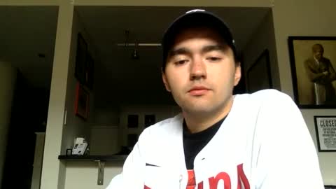 Snapshot of edmundfitz75 chatting on April 4, 2026, 6:05 pm EddieFitz75 online show from April 4, 2026, 6:05 pm