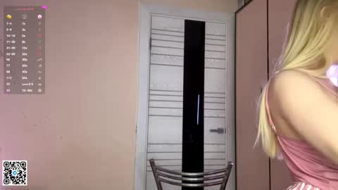 Eva  online show from May 27, 2026, 3:31 pm