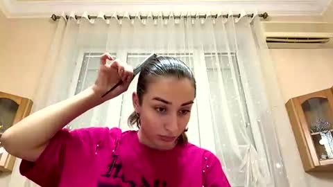 Snapshot of edrawashko chatting on July 27, 2026, 2:57 pm edrawashko online show from July 27, 2026, 2:57 pm