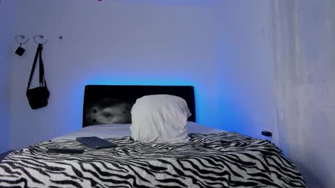 Snapshot of eduar_wild chatting on February 20, 2026, 4:20 am Eduar Wild online show from February 20, 2026, 4:20 am