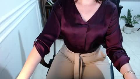 Snapshot of eduard_amun chatting on June 5, 2026, 3:35 am eduard_amun online show from June 5, 2026, 3:35 am