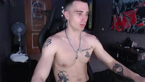 Snapshot of eduard_loveee chatting on June 11, 2026, 1:09 pm Eduar online show from June 11, 2026, 1:09 pm