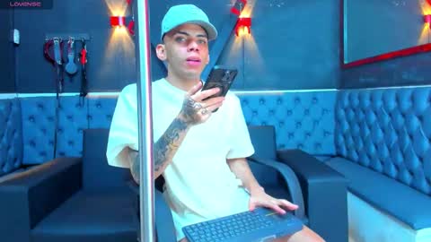 Edward Colleman online show from November 16, 2025, 4:40 am