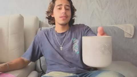 Snapshot of edward_51 chatting on July 24, 2026, 11:52 am Edward online show from July 24, 2026, 11:52 am