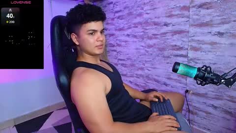 EDWARD CLARCK online show from April 13, 2026, 4:07 am