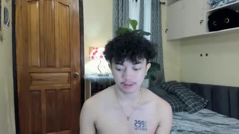 edward_cums online show from February 16, 2026, 8:32 am