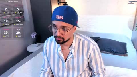 Snapshot of edward_maxx chatting on March 9, 2026, 3:32 am Eduardo online show from March 9, 2026, 3:32 am