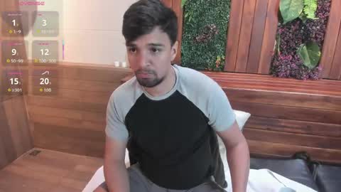 Snapshot of edward_maxx chatting on April 13, 2026, 3:34 am Eduardo online show from April 13, 2026, 3:34 am