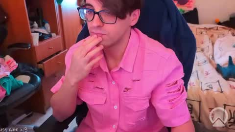 Alex online show from May 21, 2026, 2:02 pm