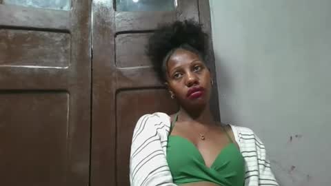 edwige770943 online show from May 21, 2026, 6:20 am