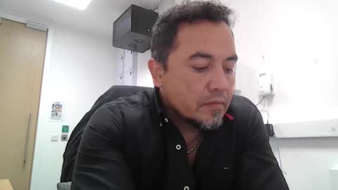 Snapshot of edwill13 chatting on January 15, 2026, 11:59 am EdM online show from January 15, 2026, 11:59 am