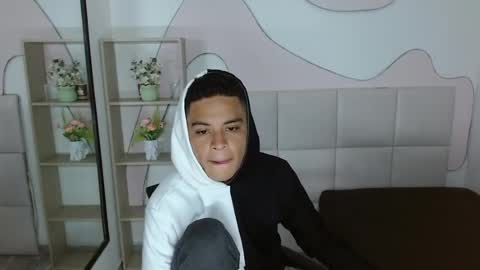 EdyLucianni online show from July 11, 2026, 11:24 am