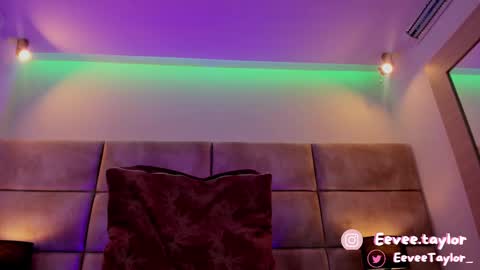 Eevee online show from February 12, 2025, 12:01 pm