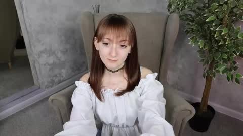 Snapshot of effie7 chatting on December 1, 2025, 7:57 am Effie online show from December 1, 2025, 7:57 am