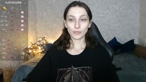 Snapshot of effy_gray chatting on November 13, 2025, 5:39 am Anna online show from November 13, 2025, 5:39 am