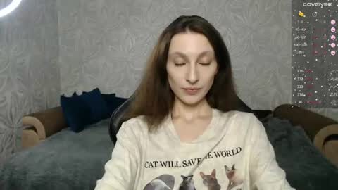 Snapshot of effy_gray chatting on July 1, 2026, 8:52 pm Anna online show from July 1, 2026, 8:52 pm