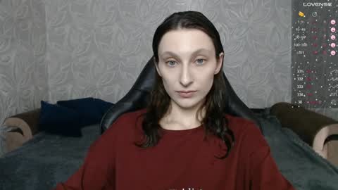 Snapshot of effy_gray chatting on July 5, 2026, 12:17 am Anna online show from July 5, 2026, 12:17 am