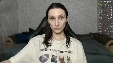 Snapshot of effy_gray chatting on July 12, 2026, 10:45 pm Anna online show from July 12, 2026, 10:45 pm