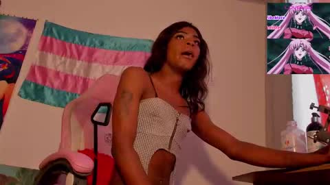 effy_marinn online show from January 5, 2026, 5:27 pm