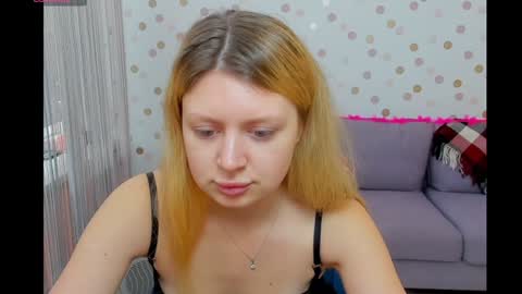 Effy online show from December 18, 2024, 8:53 am