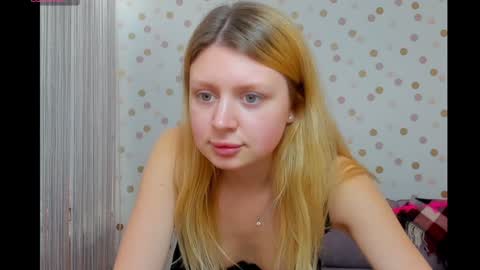 Effy online show from December 18, 2024, 12:07 pm