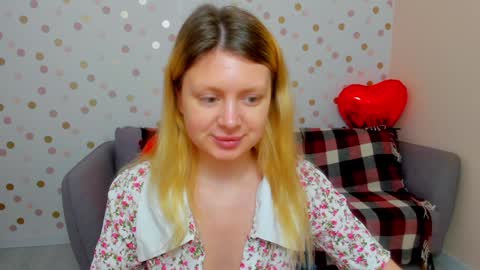 Effy online show from January 28, 2025, 6:27 am