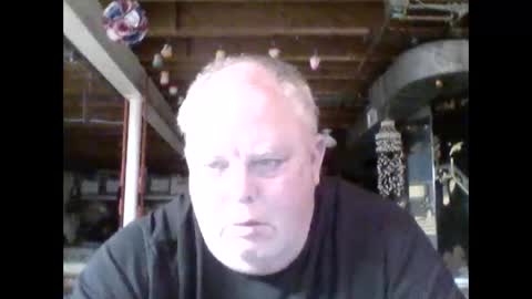Snapshot of efriff chatting on June 8, 2026, 10:48 am efriff online show from June 8, 2026, 10:48 am